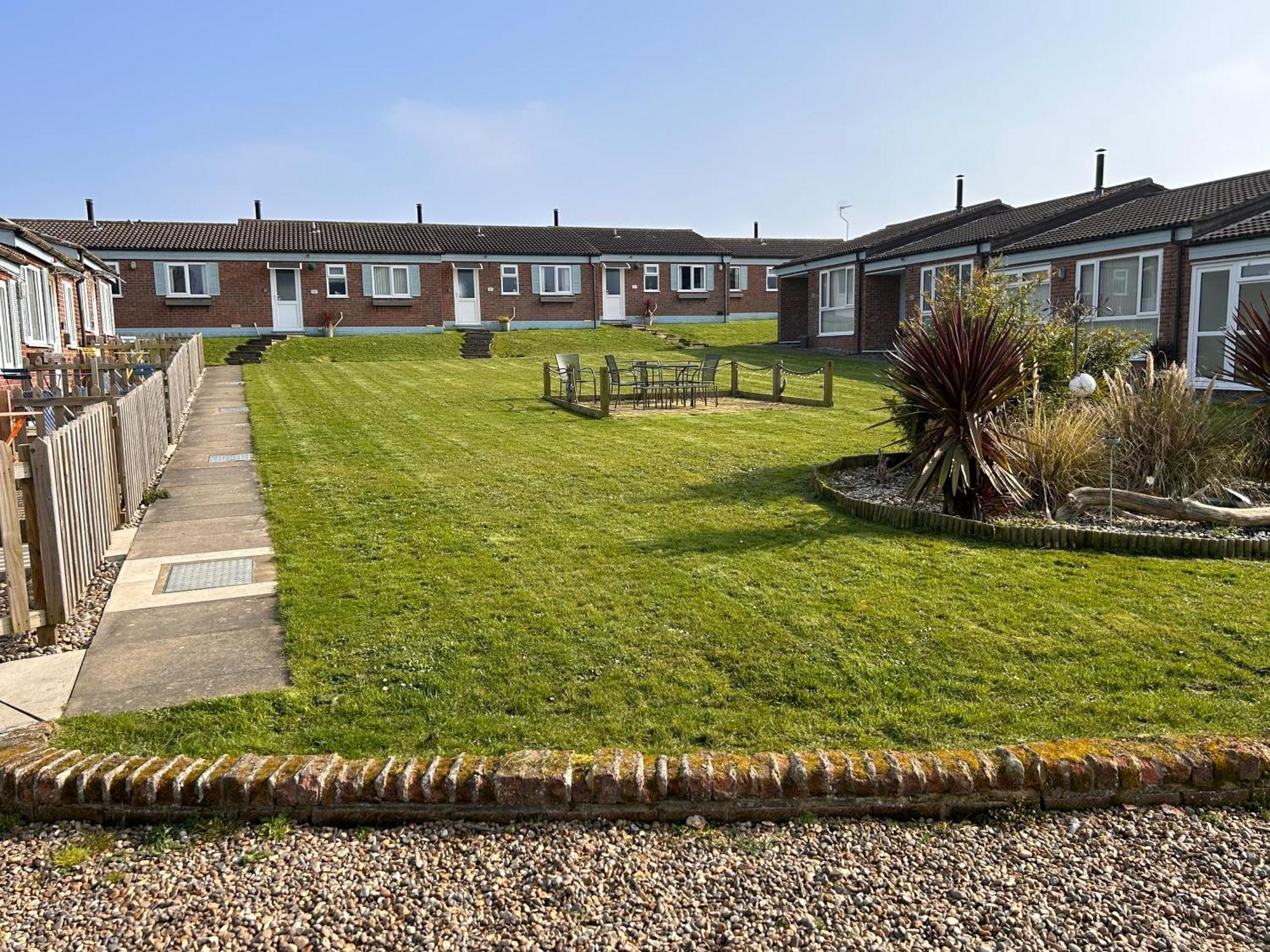 Dog Friendly Beachside Cottage No11 Kessingland With Private Parking Eksteriør bilde